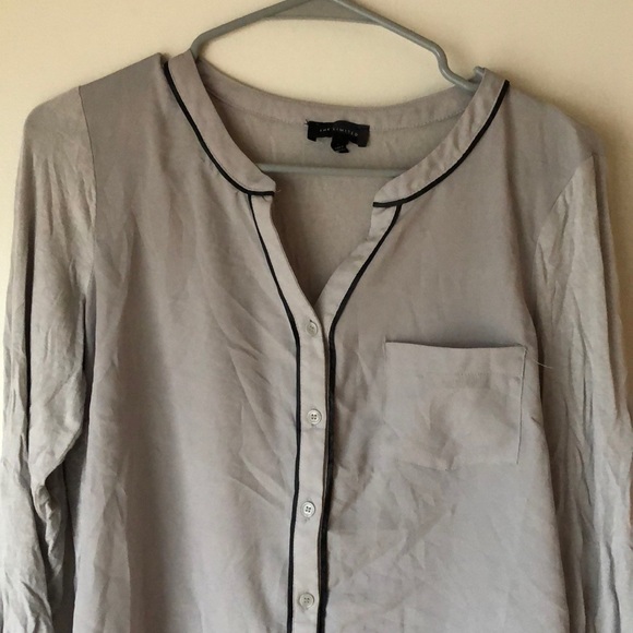 Limited Gray Button Down Blouse - Picture 2 of 2